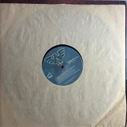 Greatest Hits (VINYL) | Very Good Plus (VG+) Very Good Plus (VG+) - COUNTRY / USED *VERY GOOD+*