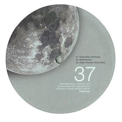 April Moon | Mint (M) Mint (M) - DEEP HOUSE *NEW*