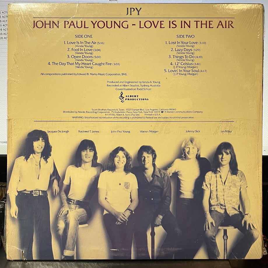 Love Is In The Air (VINYL) | Near Mint (NM) Near Mint (NM) - DISCO / USED *NEAR MINT*