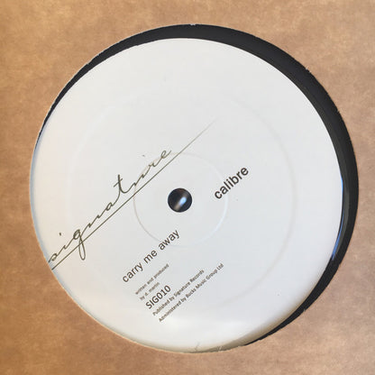 Carry Me Away / Mr Right On | Mint (M) Mint (M)