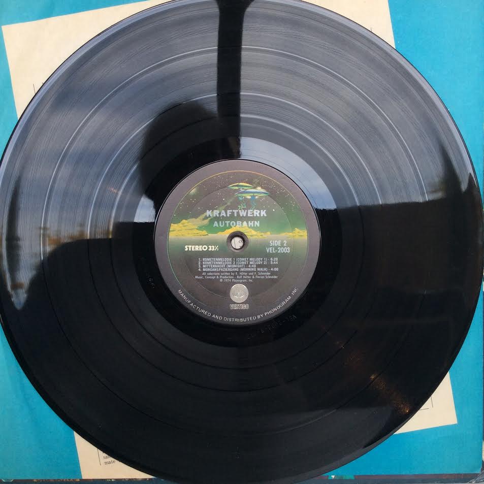Autobahn (VINYL) | Excellent (EX) Very Good Plus Plus (VG++) - EXPERIMENTAL / USED *EXCELLENT*