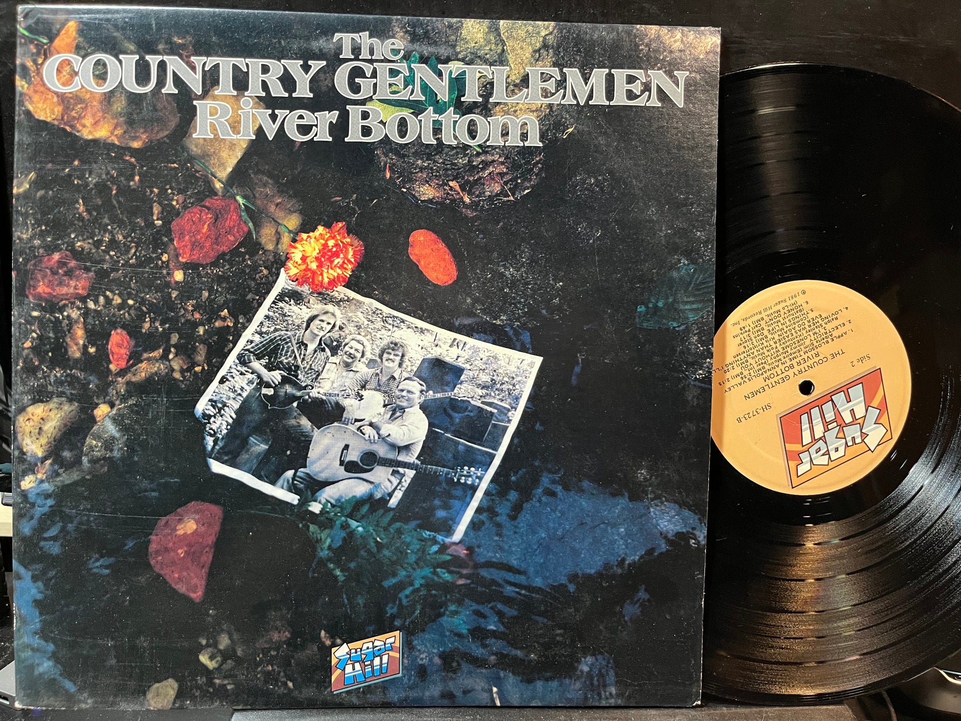 The Country Gentlemen - River Bottom (VINYL LP SUGAR HILL SH 3723 1981) | Near Mint (NM or M-) Near Mint (NM) - FOLK/BLUEGRASS / USED *NEAR MINT*