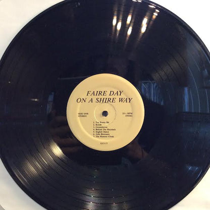 Faire Day on a Shire Way... (VINYL) *SIGNED* | Excellent+ (EX+) Very Good (VG) - FOLK / USED *EXCELLENT+*