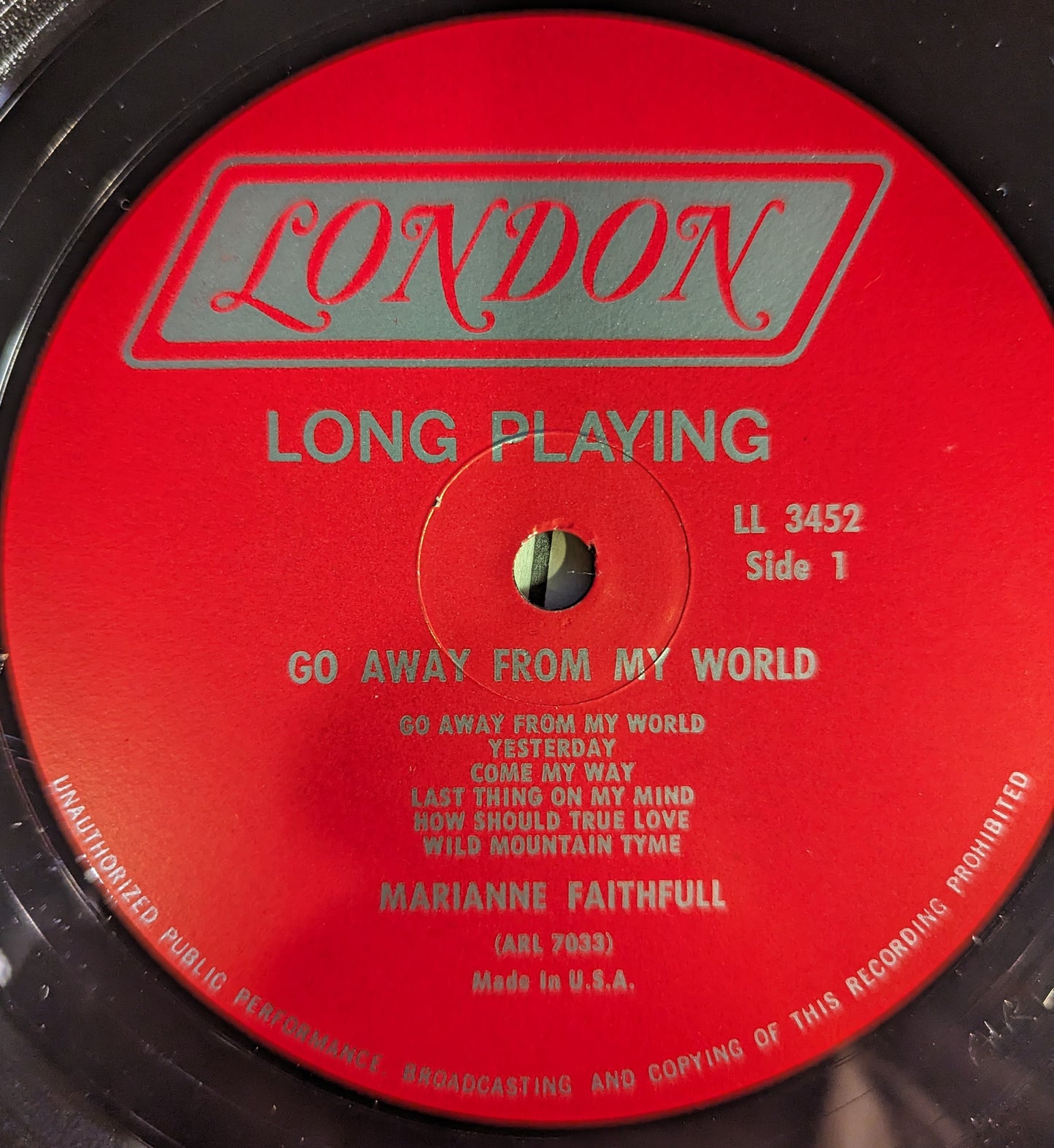 Marianne Faithfull - Go Away From My World *MONO* | Excellent (EX) Near Mint (NM) - FOLK / USED *EXCELLENT+*