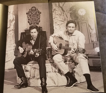 Travelin' Thru (The Bootleg Series Vol. 15 1967–1969)(3xVINYL) | Near Mint (NM or M-) Near Mint (NM or M-) - FOLK / USED *NEAR MINT+*