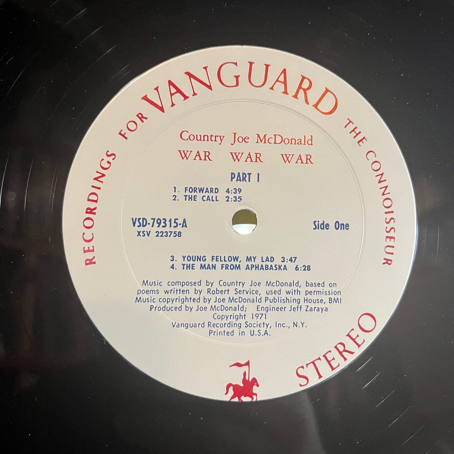 War War War (VINYL) | Near Mint- (NM-) Excellent+ (EX+) - FOLK / USED *NEAR MINT-*