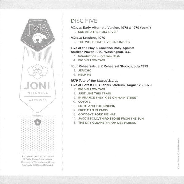 Archives Volume 4: Asylum Years (1976-1980) (6x CD BOX) | Near Mint (NM or M-) Near Mint (NM or M-) - FOLK / USED *NEAR MINT*