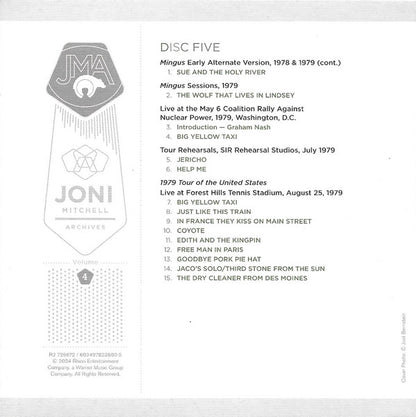 Archives Volume 4: Asylum Years (1976-1980) (6x CD BOX) | Near Mint (NM or M-) Near Mint (NM or M-) - FOLK / USED *NEAR MINT*