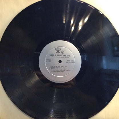 Songs Of Protest & Love (VINYL) | Near Mint (NM or M-) Near Mint (NM or M-) - FOLK / USED *NEAR MINT*
