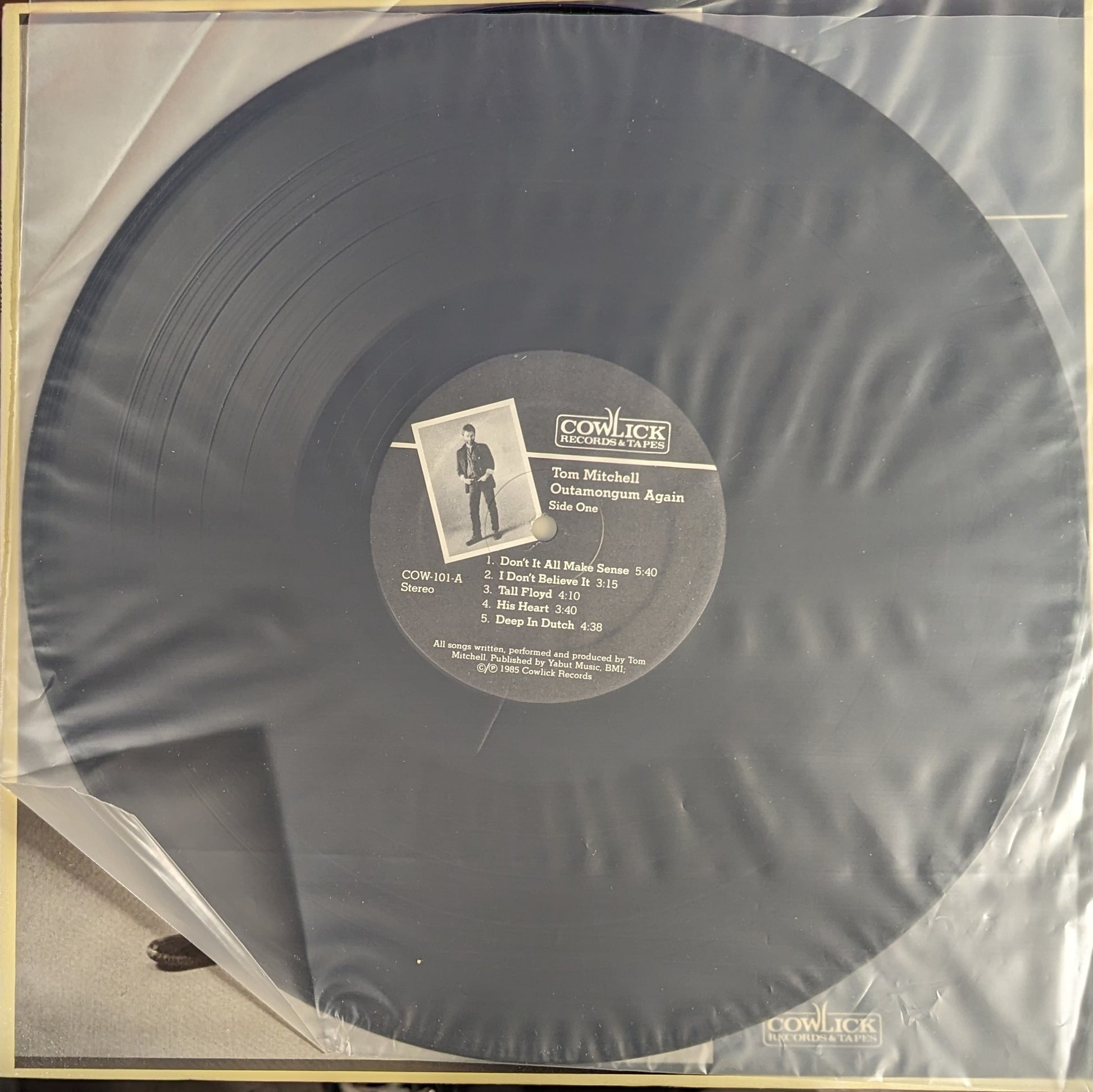 Tom Mitchell (4) - Outamongum Again *SIGNED* | Near Mint (NM) Near Mint (NM) - FOLK / USED *NEAR MINT*