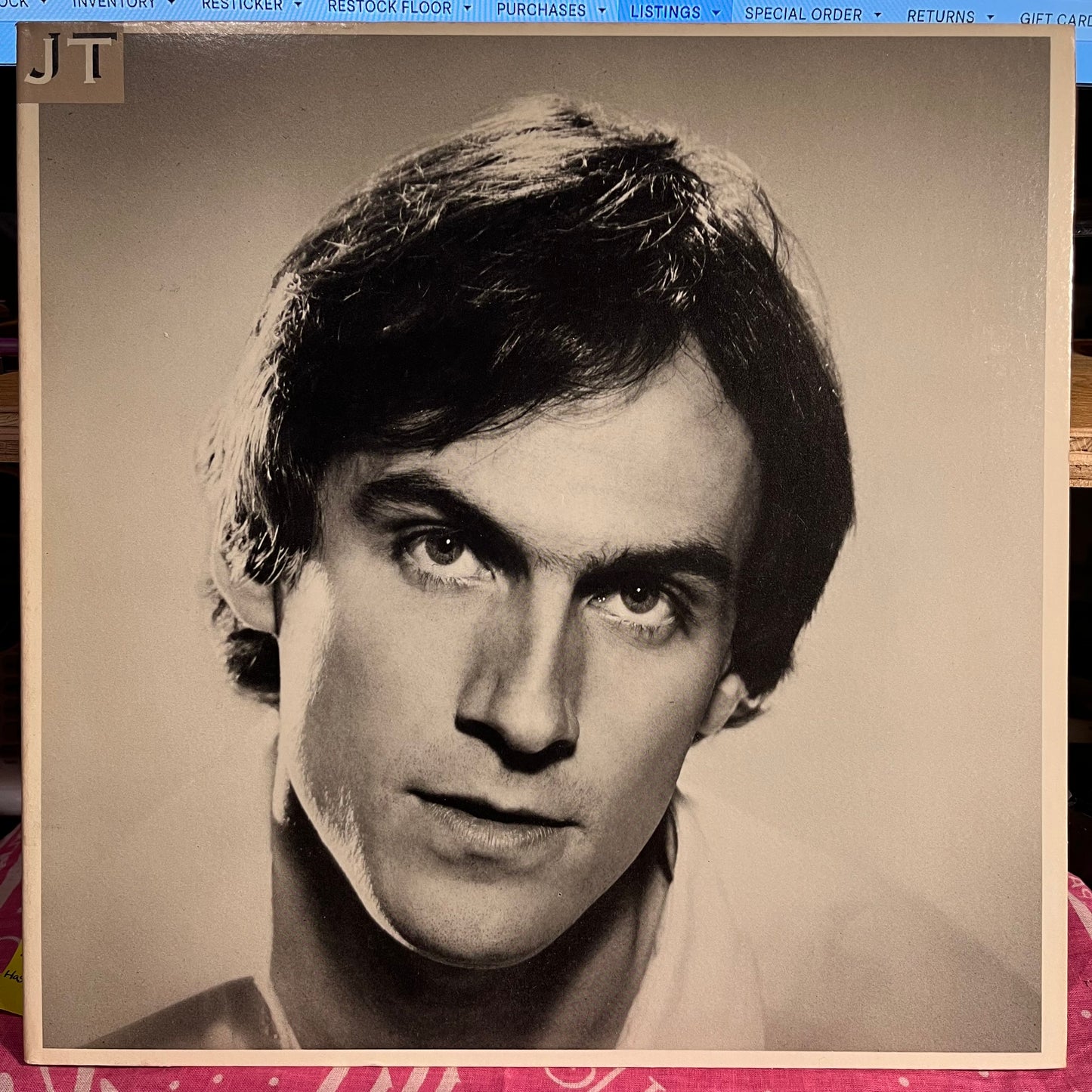 James Taylor (2) - JT *SANTA MARIA* | Near Mint (NM) Near Mint (NM) - FOLK / USED *NEAR MINT*