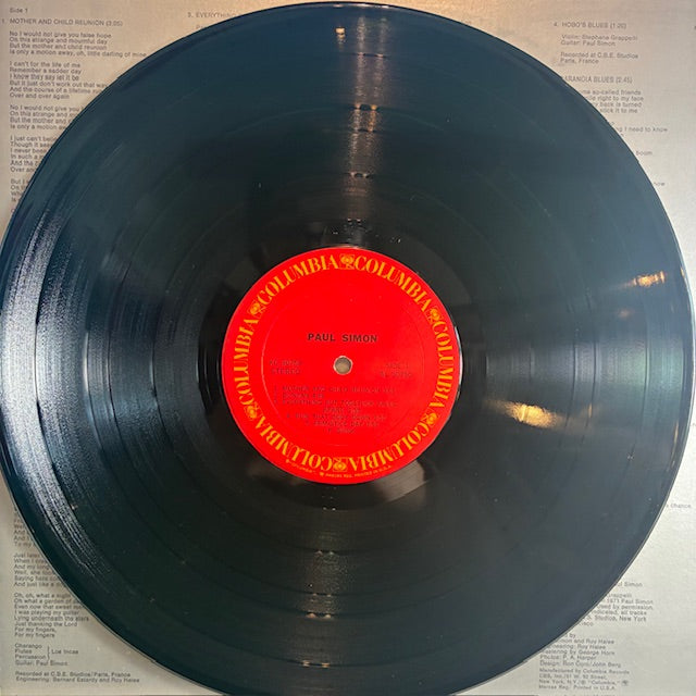Paul Simon (VINYL) | Very Good Plus (VG+) Very Good Plus (VG+) - FOLK / USED *VERY GOOD+*