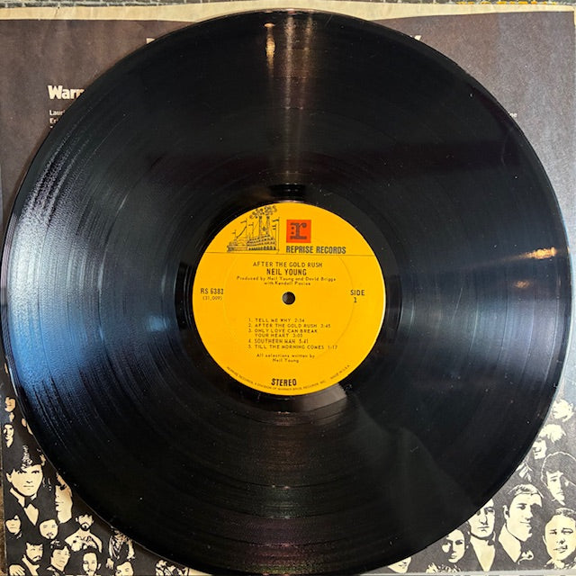 After The Gold Rush (VINYL) | Very Good Plus (VG+) Very Good Plus (VG+) - FOLK / USED *VERY GOOD+*
