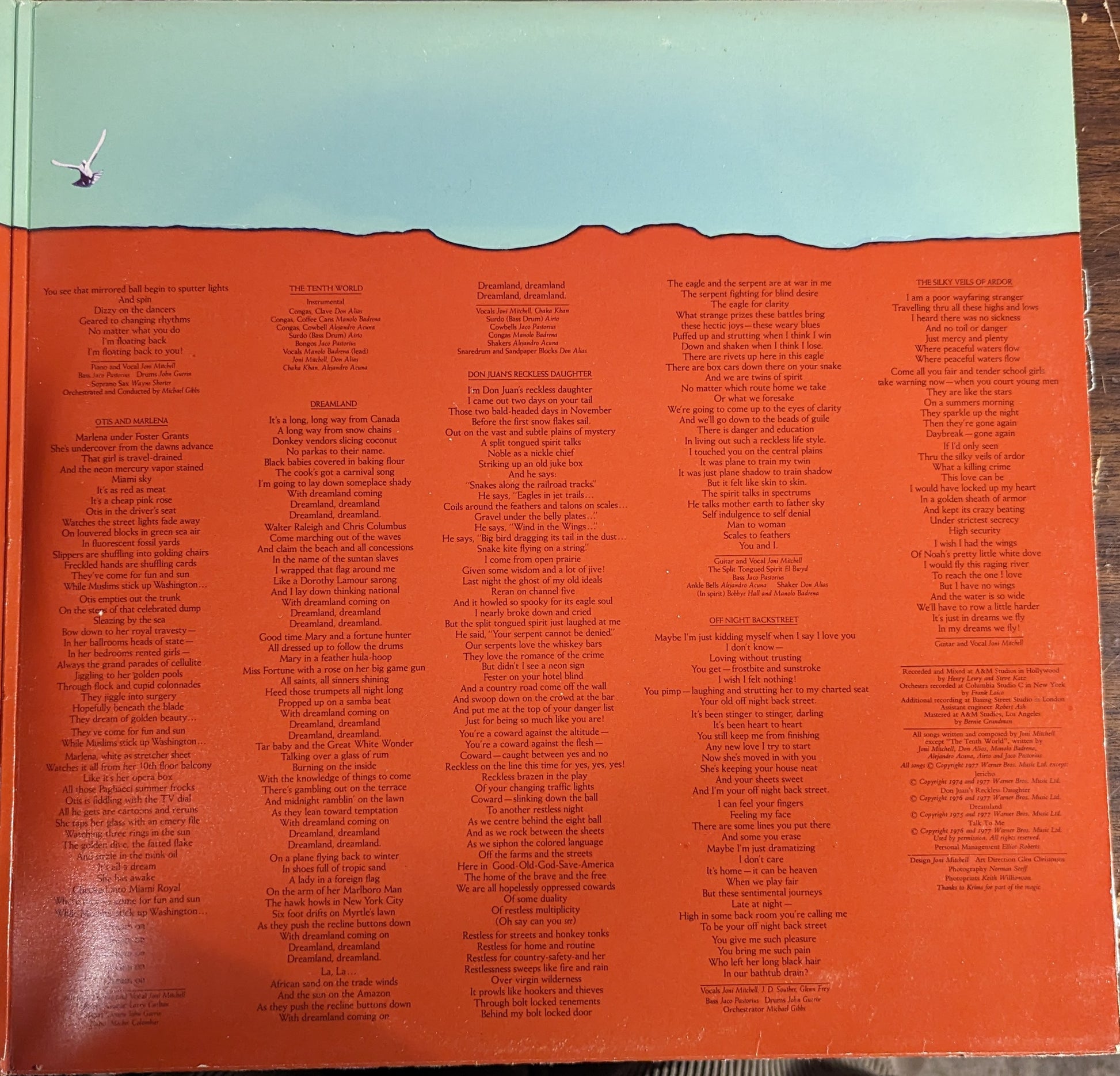 Joni Mitchell - Don Juan's Reckless Daughter *UK* | Very Good Plus (VG+) Excellent (EX) - FOLK / USED *VERY GOOD+*