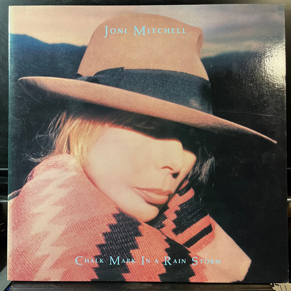 Joni Mitchell - Chalk Mark In A Rain Storm (VINYL LP) | USED Near Mint (NM or M-) Near Mint- (NM-) FOLK