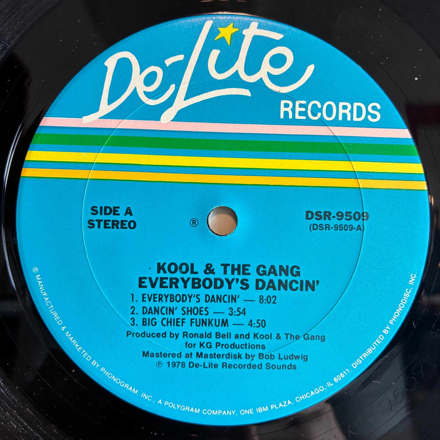 Kool & The Gang - Everybody's Dancin' (VINYL De-Lite Records – DSR-9509) | USED Excellent (EX) Near Mint (NM) - FUNK / USED *EXCELLENT*