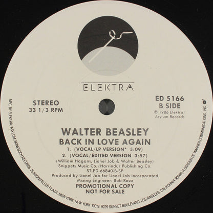 Walter Beasley - Back In Love Again | Near Mint (NM) Generic - FUNK / USED *NEAR MINT*