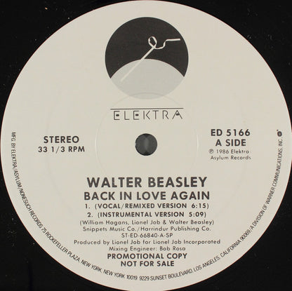 Walter Beasley - Back In Love Again | Near Mint (NM) Generic - FUNK / USED *NEAR MINT*