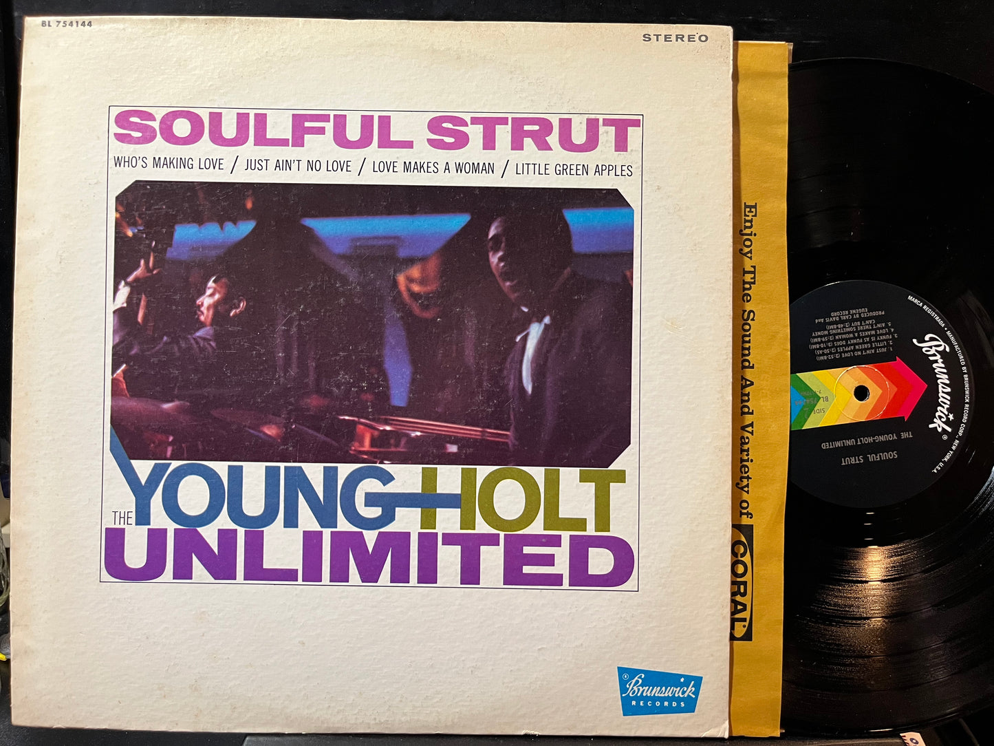 Young Holt Unlimited - Soulful Strut (VINYL LP Brunswick BL 754144 2009) | USED Near Mint (NM) Excellent (EX) - FUNK / USED *NEAR MINT*