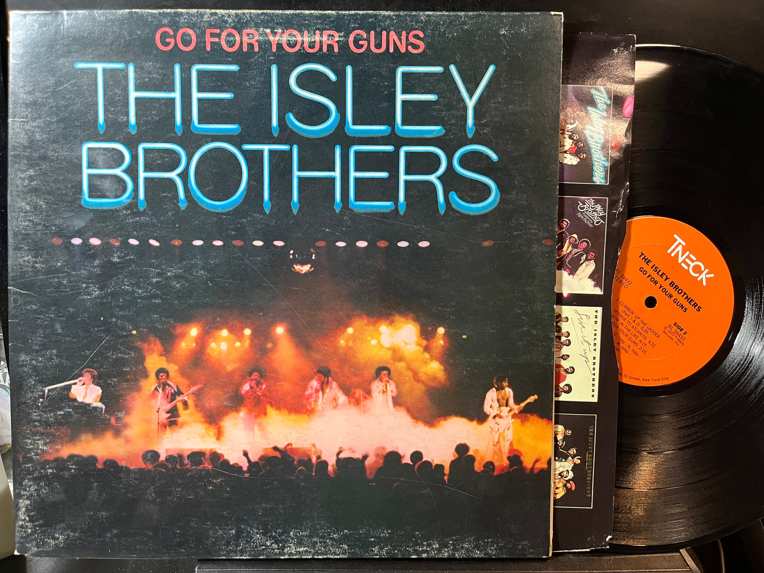 The Isley Brothers - Go For Your Guns (VINYL LP) | Very Good Plus (VG+) - FUNK / USED *EXCELLENT*