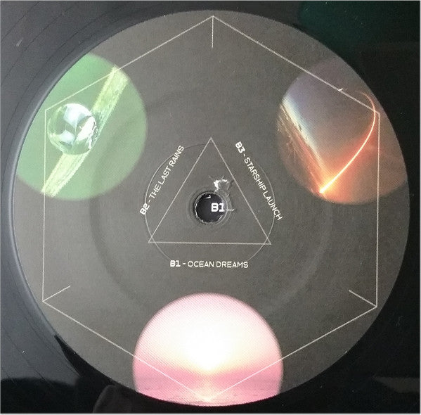 E2​-​XO | Mint (M) Mint (M) - AMBIENT