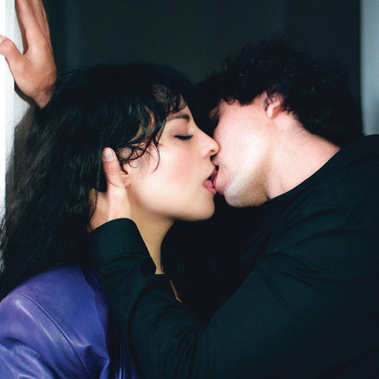 Girl Ultra - Rrromeo [Transparent Magenta Vinyl] |