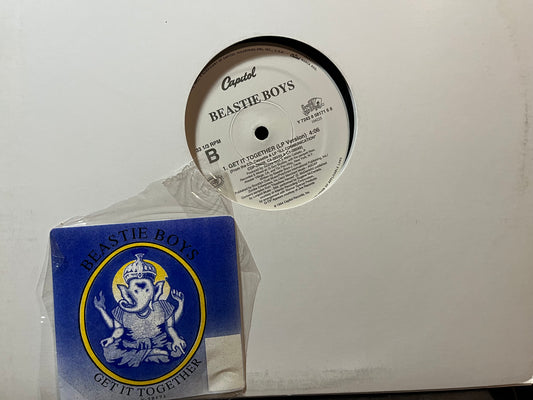 Beastie Boys - Get It Together (VINYL 12" GRAND ROYAL Y-58171 1994) | Near Mint (NM or M-) Generic - HIP HOP / USED *NEAR MINT*
