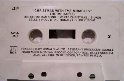 The Miracles - Christmas With The Miracles (CASSETTE) | Excellent+ (EX+) Near Mint (NM) - HOLIDAY / USED *EXCELLENT*