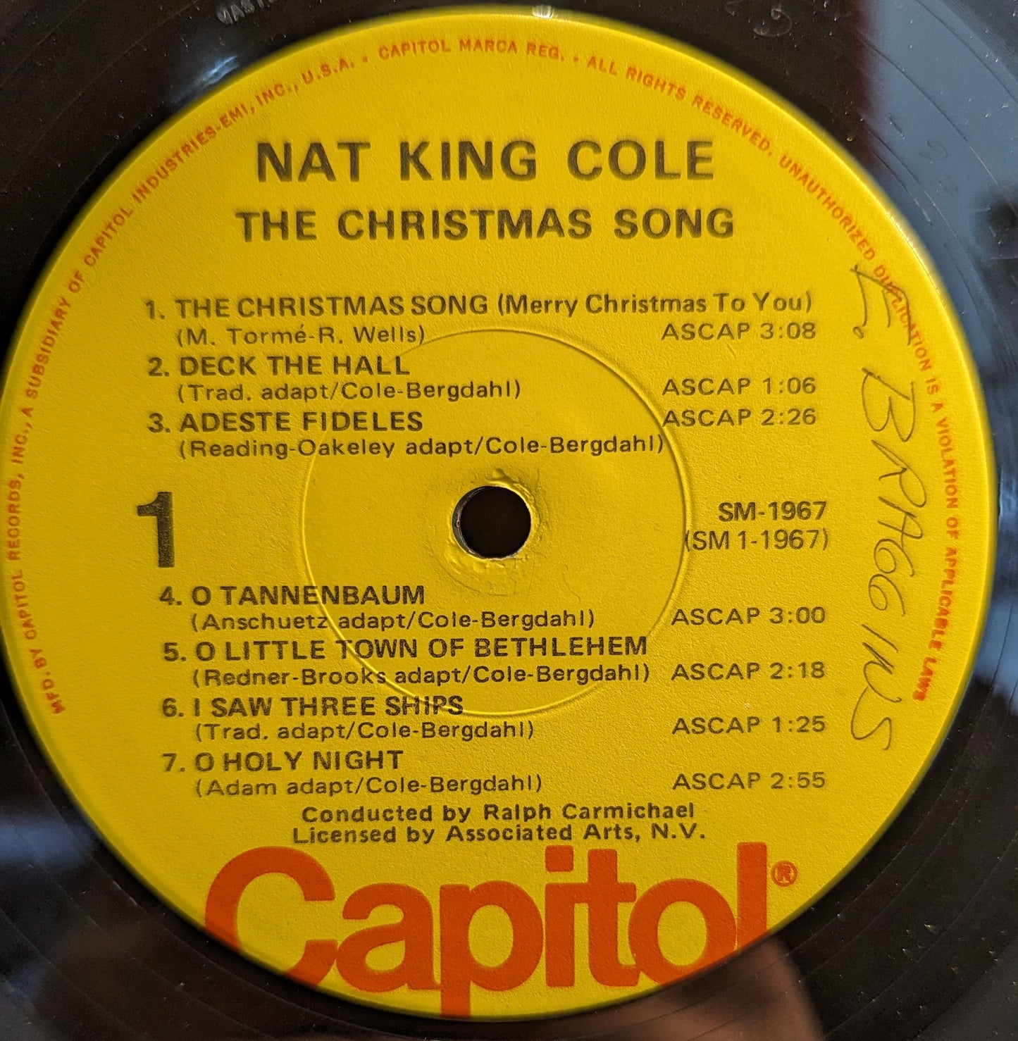 Nat King Cole The Christmas Song *YELLOW LABELS* LP Excellent (EX) Very Good (VG)