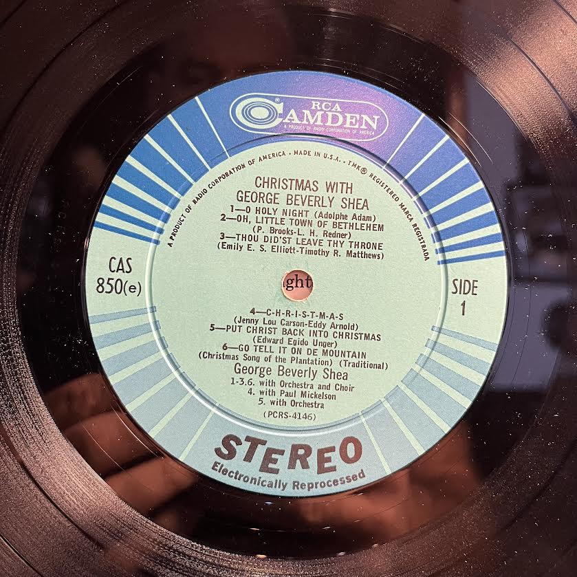 George Beverly Shea - Christmas With George Beverly Shea | Near Mint (NM) Near Mint (NM) - HOLIDAY / USED *NEAR MINT-*