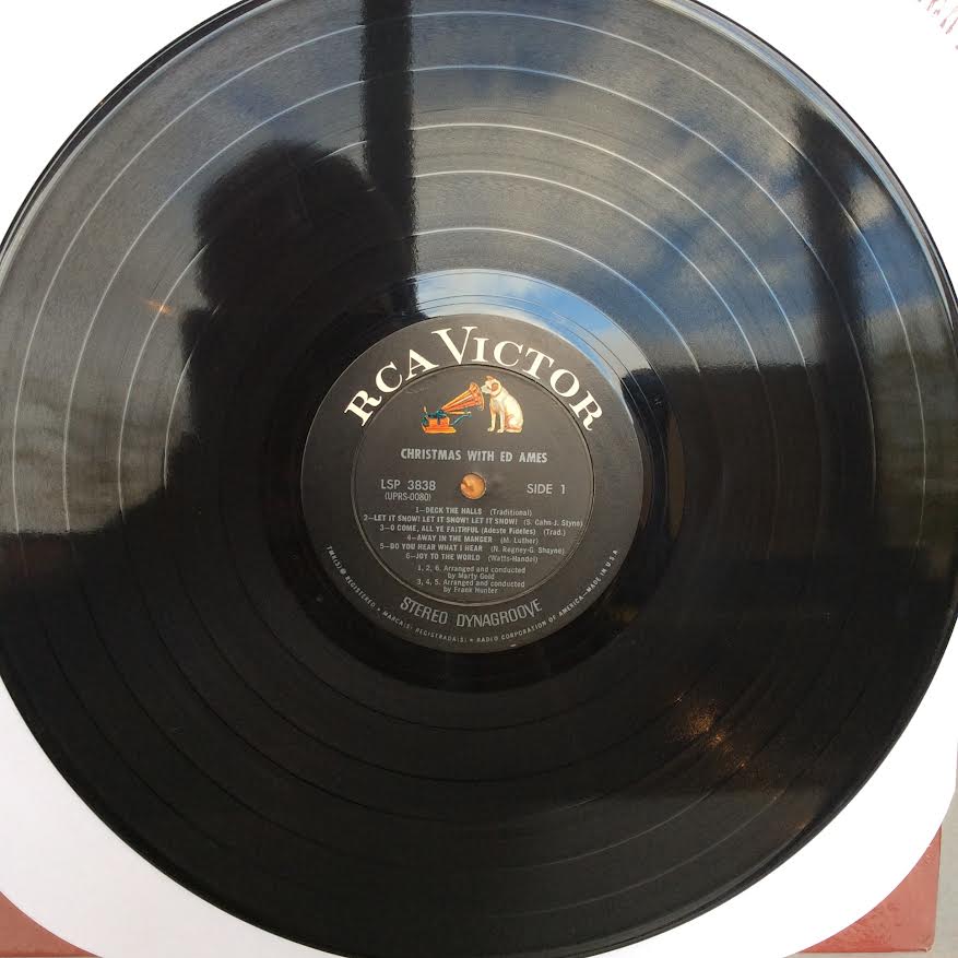 Christmas With Ed Ames (VINYL) | Near Mint- (NM-) Near Mint (NM) - HOLIDAY / USED *NEAR MINT-*