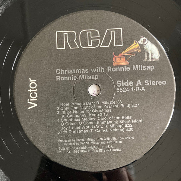 Christmas With Ronnie Milsap (VINYL) | Near Mint (NM or M-) Near Mint (NM) - HOLIDAY / USED *NEAR MINT*