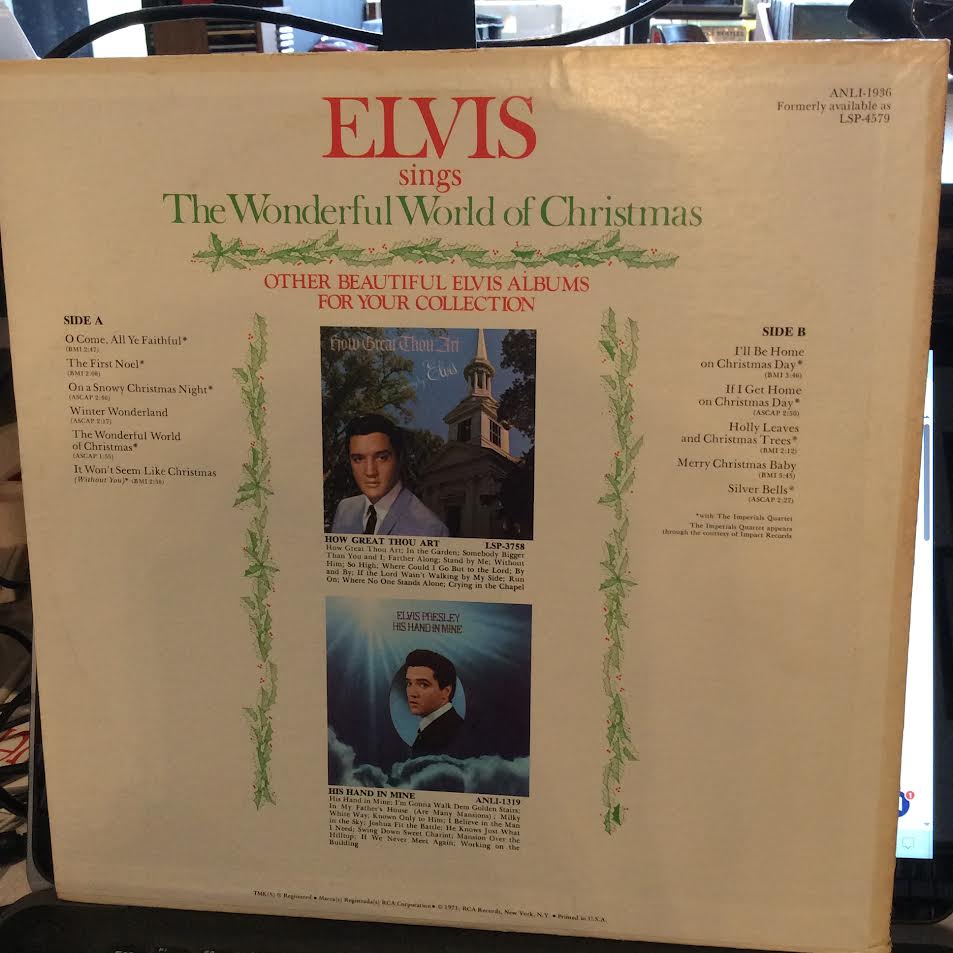 Elvis Sings The Wonderful World Of Christmas (VINYL) | Near Mint (NM) Near Mint (NM) - HOLIDAY / USED *NEAR MINT*