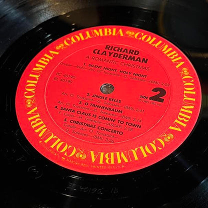 A Romantic Christmas (VINYL) | Near Mint (NM or M-) Near Mint (NM or M-) - HOLIDAY / USED *NEAR MINT*
