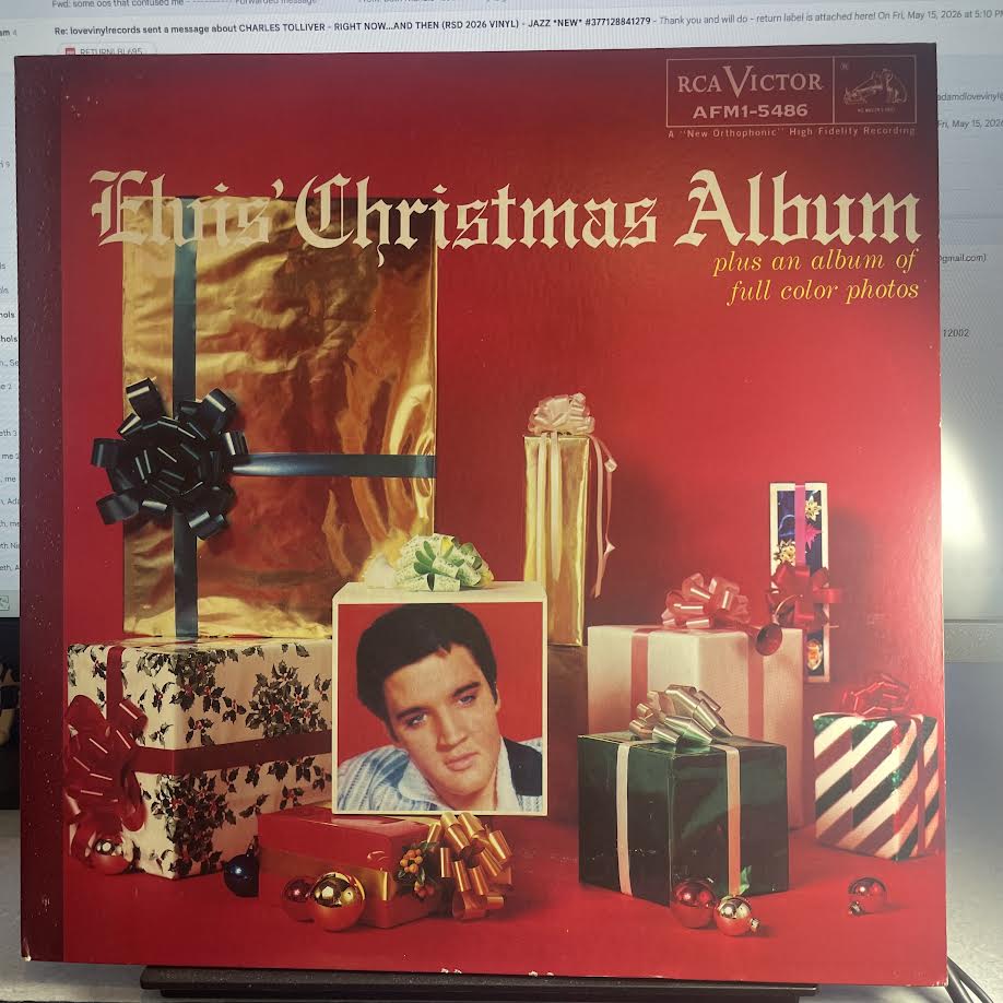 Elvis Presley - Elvis' Christmas Album (VINYL) | Very Good Plus (VG+) Excellent (EX) - HOLIDAY / USED *VERY GOOD+*