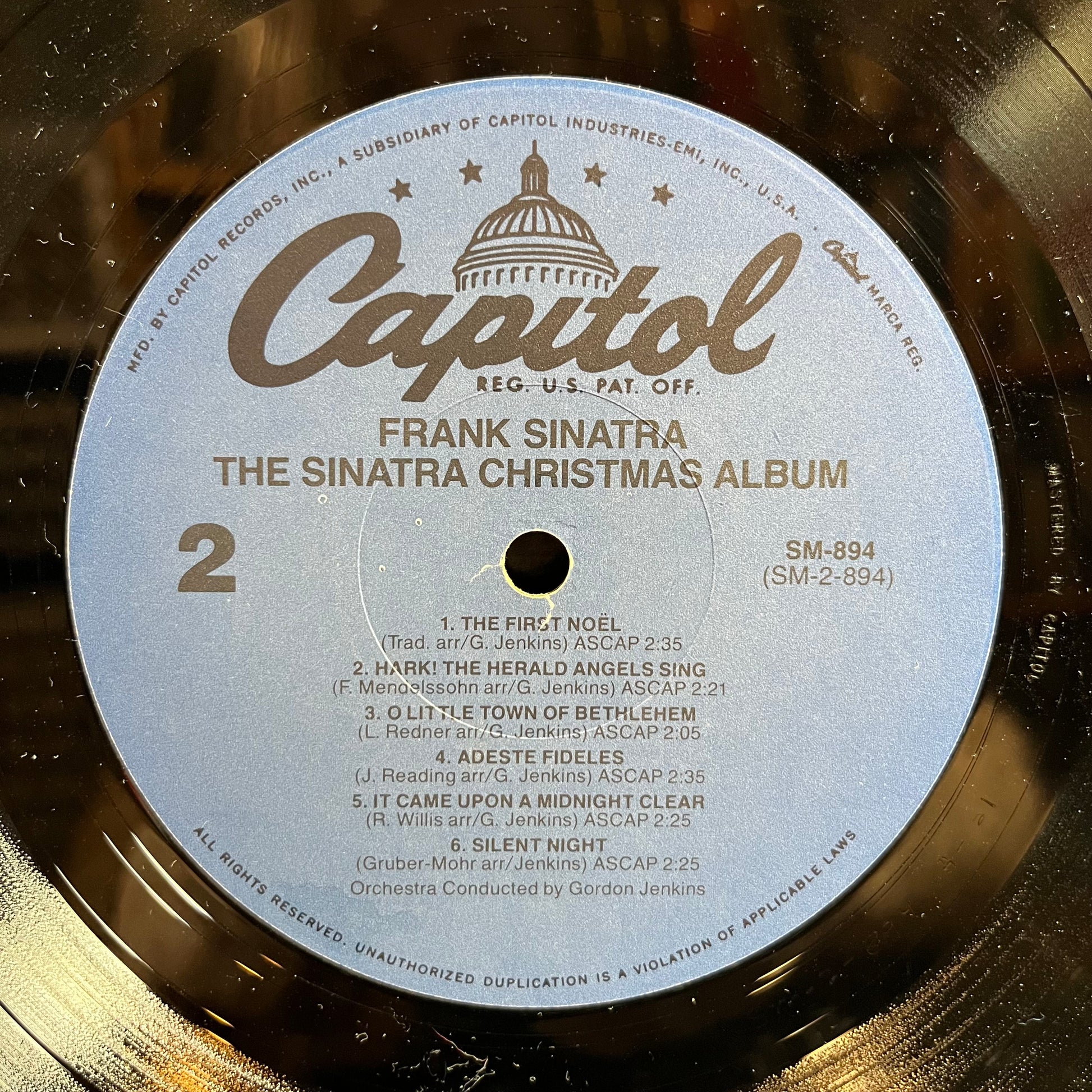 The Sinatra Christmas Album (VINYL) | Very Good Plus Plus (VG++) Excellent (EX) - HOLIDAY / USED *VERY GOOD++*