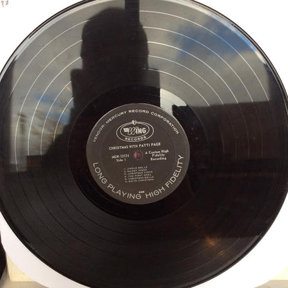 Christmas With Patti Page (VINYL) | Very Good (VG) Near Mint (NM) - HOLIDAY / USED *VERY GOOD*