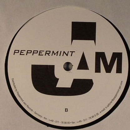 Ferry Ultra - Dangerous Vibes (Spen & Karizma Remixes) (VINYL) | Near Mint (NM) Near Mint (NM) - HOUSE / USED *NEAR MINT*