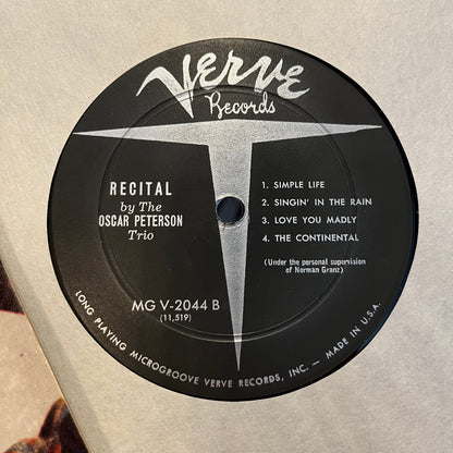 Oscar Peterson - Recital | Very Good (VG) Excellent (EX) - JAZZ *SIGNED* / USED *VERY GOOD*