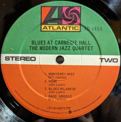 The Modern Jazz Quartet - Blues At Carnegie Hall *PRESSWELL* | Excellent (EX) Excellent (EX) - JAZZ / USED *EXCELLENT+*