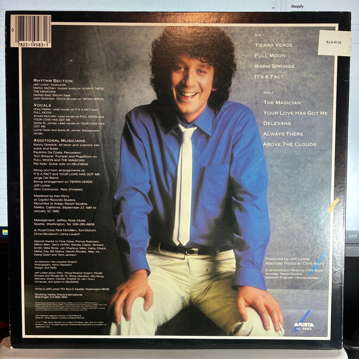 It's A Fact (VINYL) | Excellent (EX) Excellent (EX) - JAZZ / USED *EXCELLENT*