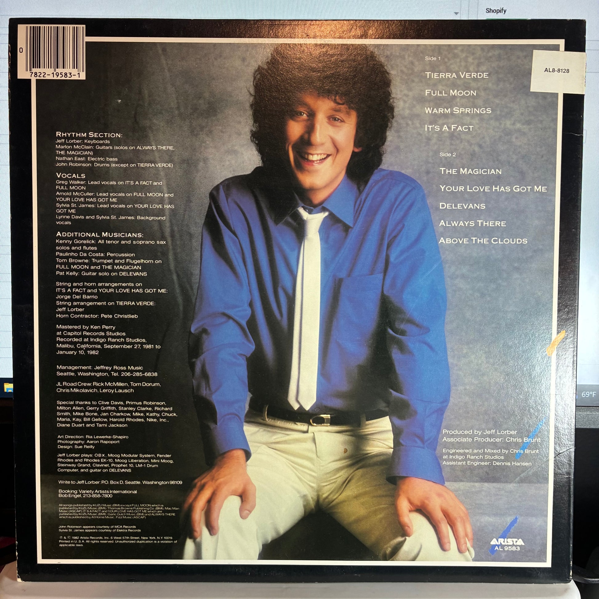 It's A Fact (VINYL) | Excellent (EX) Excellent (EX) - JAZZ / USED *EXCELLENT*