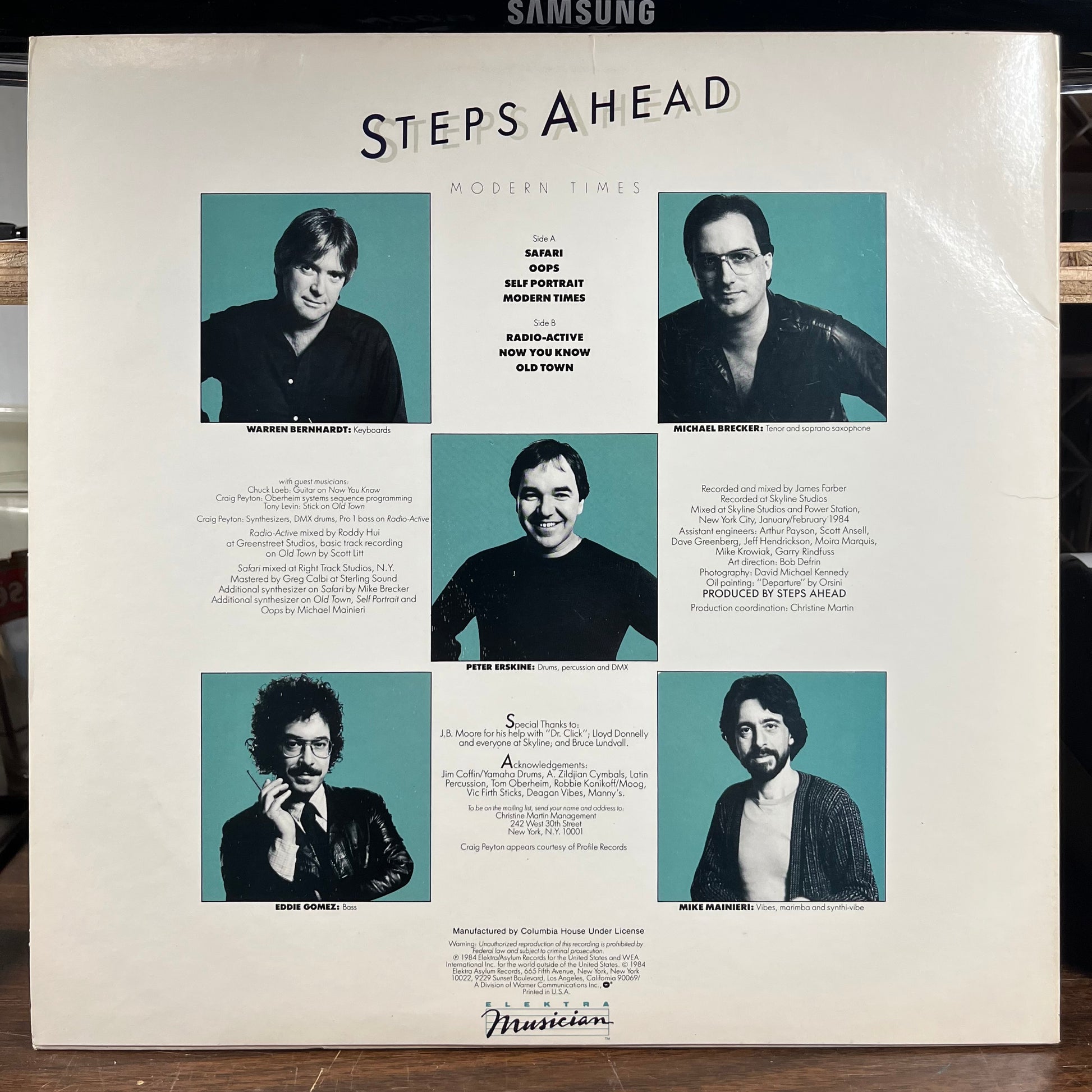 Modern Times (LP) | Near Mint (NM) Near Mint (NM) - JAZZ / USED *NEAR MINT*