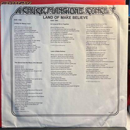 Chuck Mangione - A Chuck Mangione Concert Land Of Make Believe | Near Mint (NM) Near Mint (NM) - JAZZ / USED *NEAR MINT*