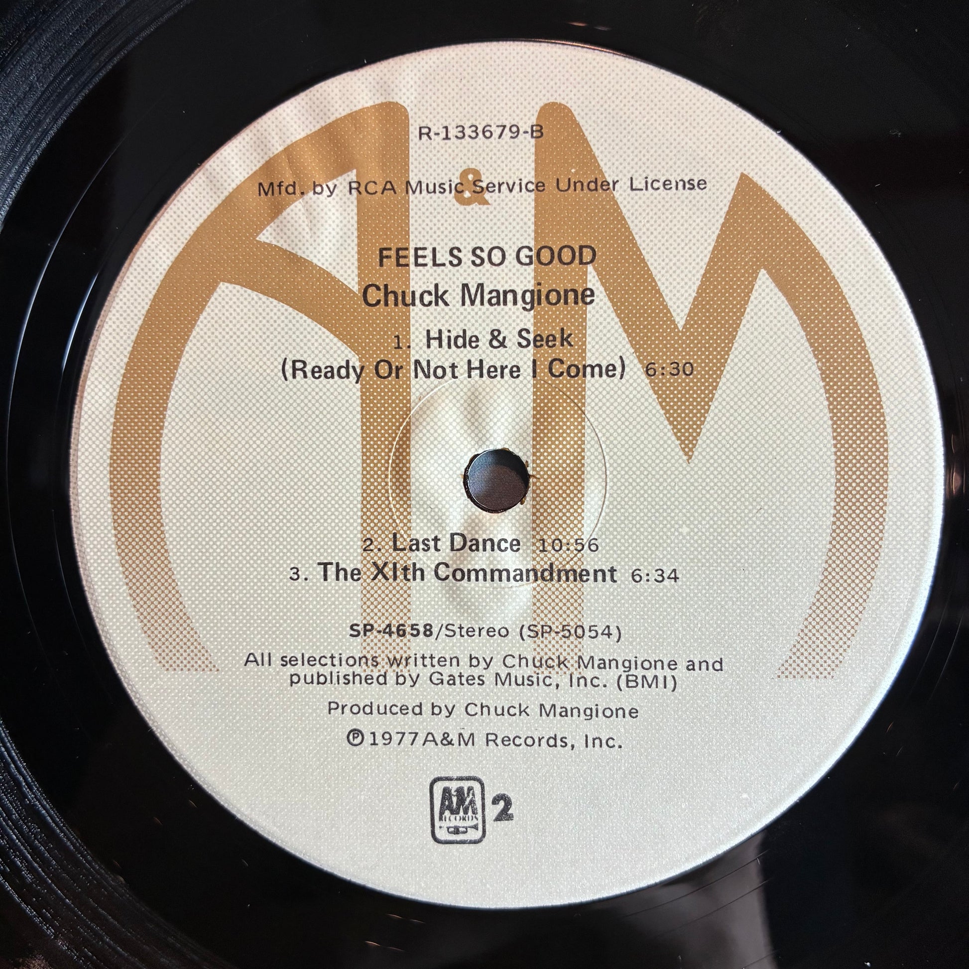 Chuck Mangione - Feels So Good (VINYL LP A&M Records ‎– SP-4658) | Near Mint (NM or M-) Excellent (EX) - JAZZ / USED *NEAR MINT*