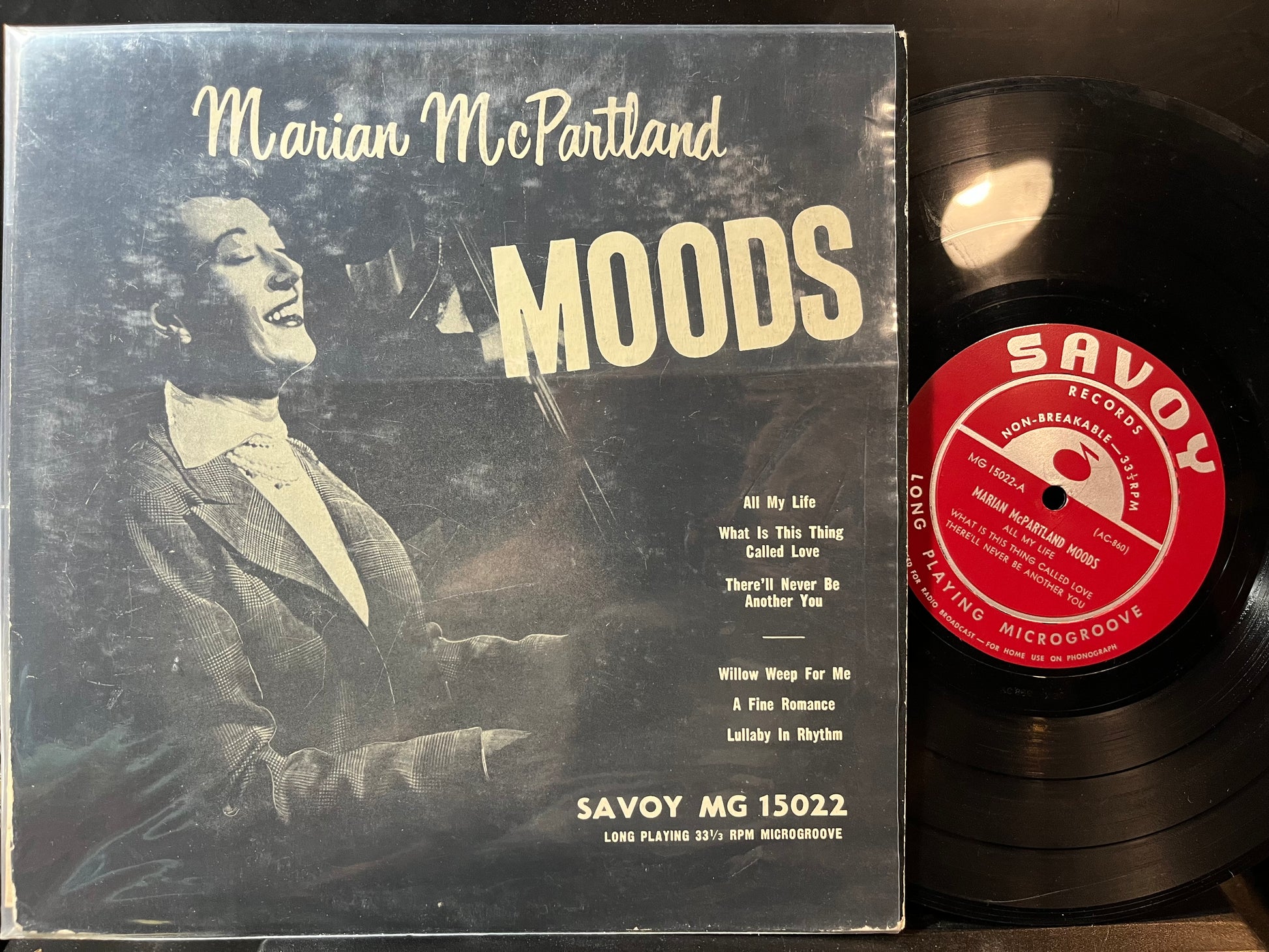 Marian McPartland - Moods (VINYL 10") | Very Good Plus (VG+) Excellent (EX) - JAZZ / USED *VERY GOOD+*
