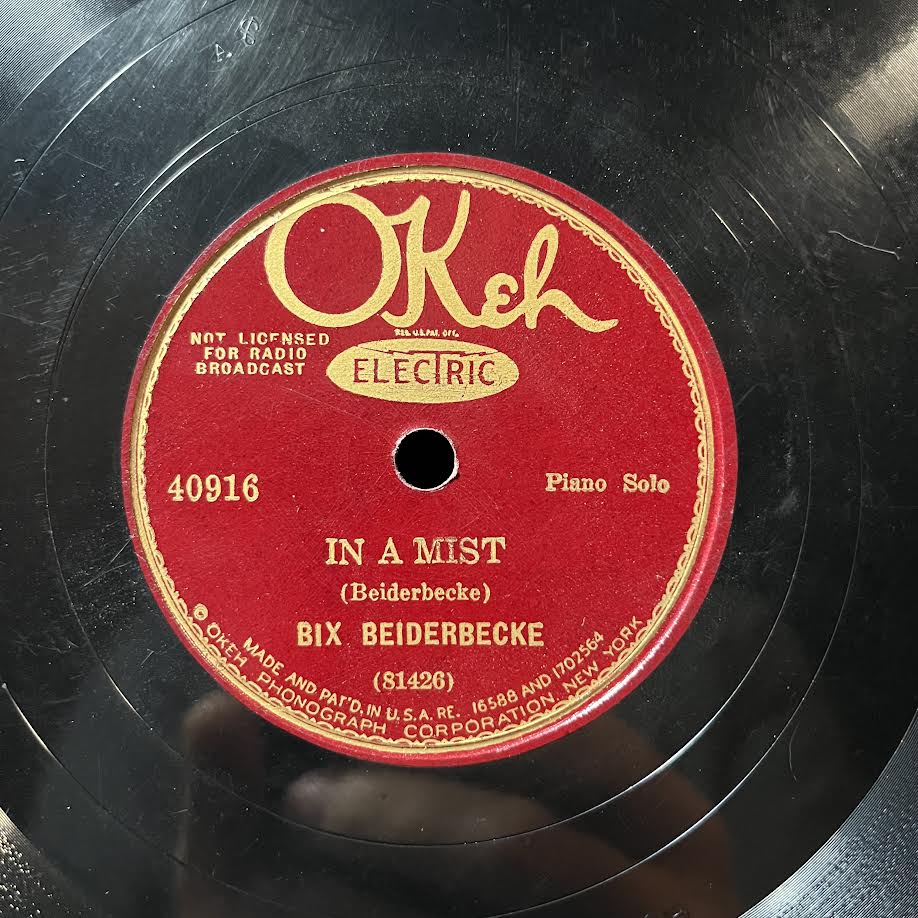 Bix Beiderbecke - In A Mist / Wringin' An' Twistin' (10" 78RPM) | Very Good (VG) Generic - JAZZ / USED *VERY GOOD*