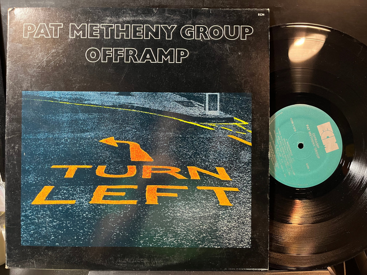 Pat Metheny Group - Offramp (VINYL LP) | Near Mint (NM or M-) Near Mint (NM) - JAZZ / USED *NEAR MINT*