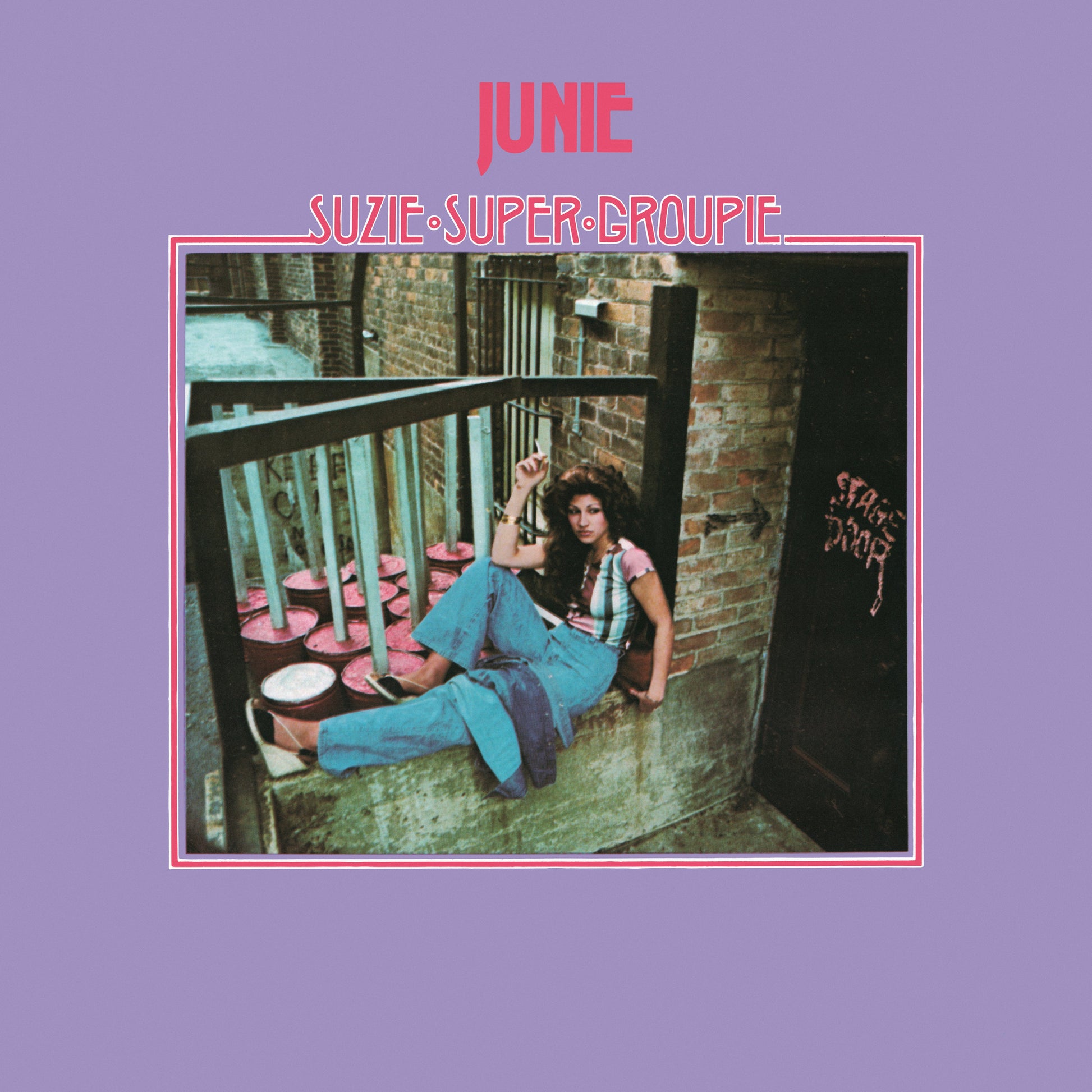 Junie - Suzie Super Groupie |