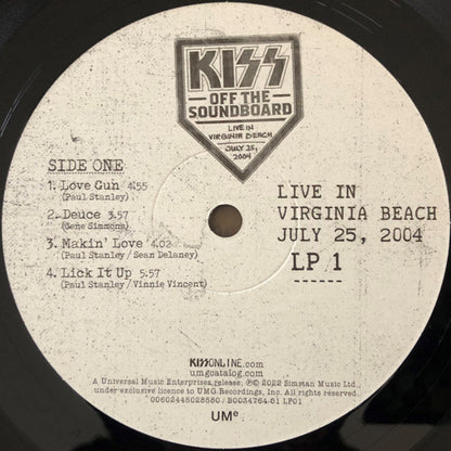 Off The Soundboard Live In Virginia Beach July 25, 2004 | Mint (M) Mint (M)